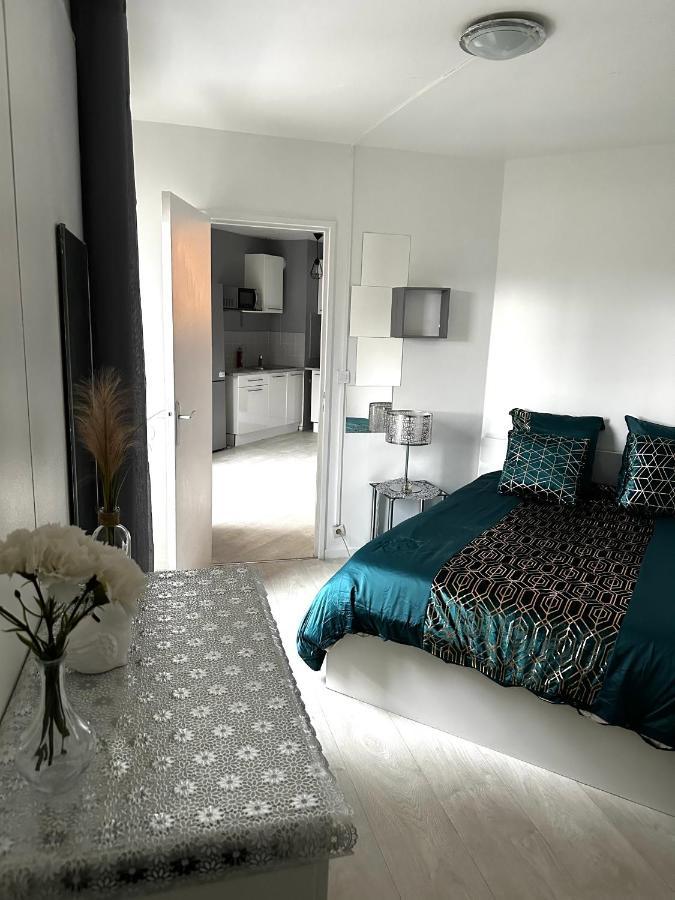 Jolie Appartement Duplex 2 Min Gare-Disney Et Paris 15 Min Noisy-le-Grand Exterior photo